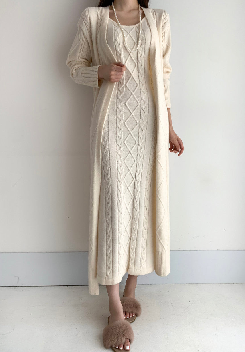 Jolie 2-piece Set | Knitted winter dress with a cozy warm cardigan
