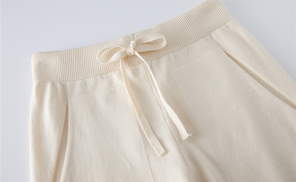 Winnie Winterset | Delightful 2-piece set with knitted cardigan & comfy pants