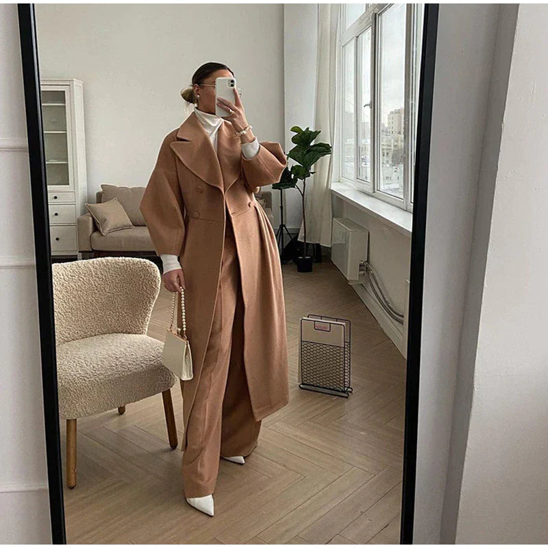 Fabienne Jas | Kobiecy, stylowy i biznesowy