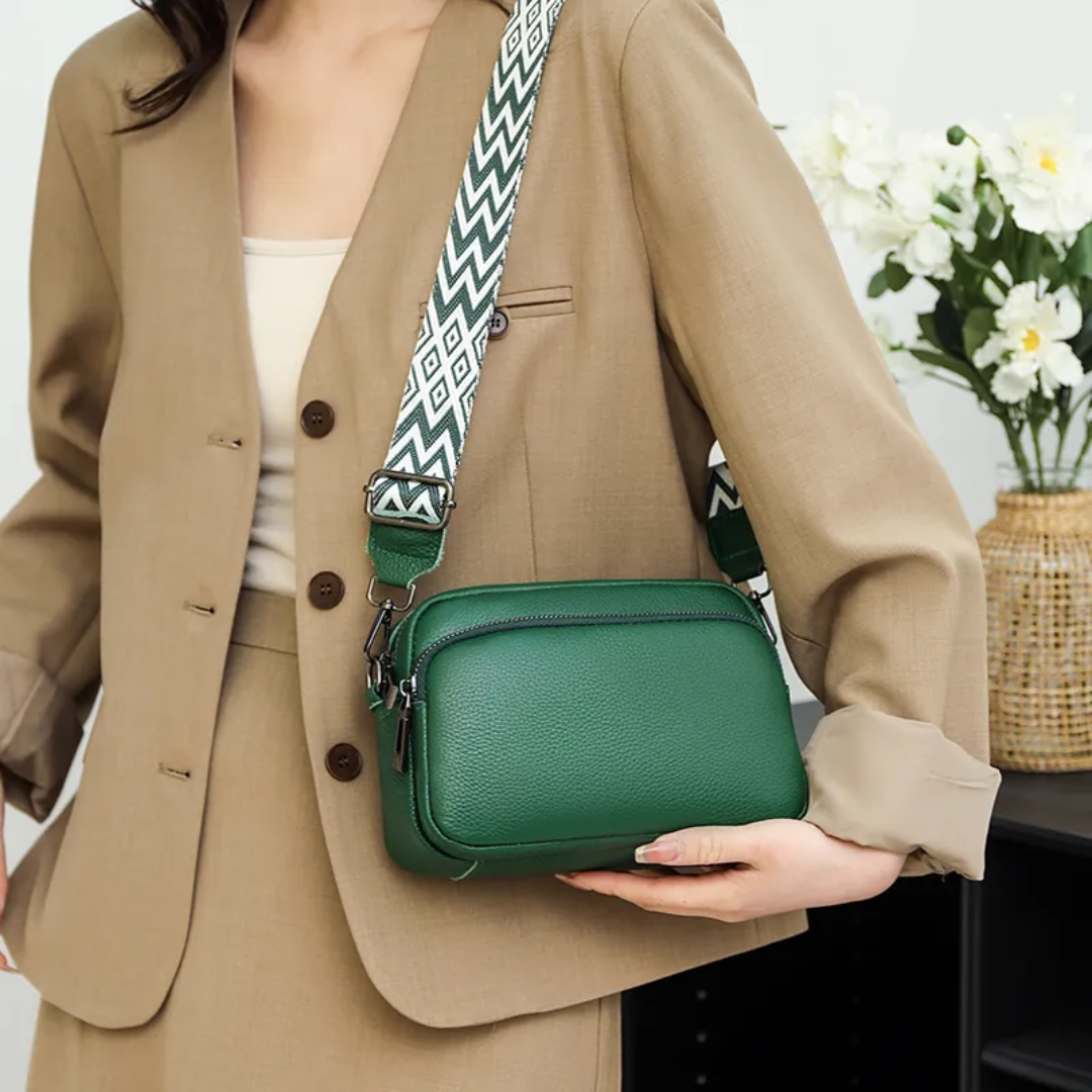 Carrie Messenger Bag | Sleek & Stylish