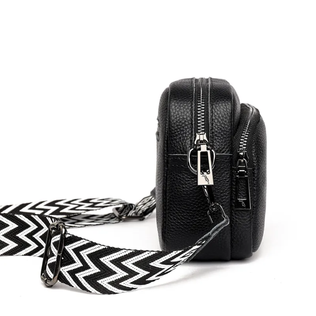 Carrie Messenger Bag | Sleek & Stylish