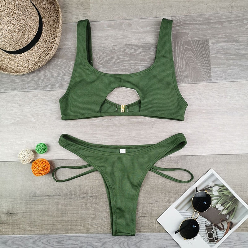 Bikini Ellie z wycięciami | Seksowne i stylowe