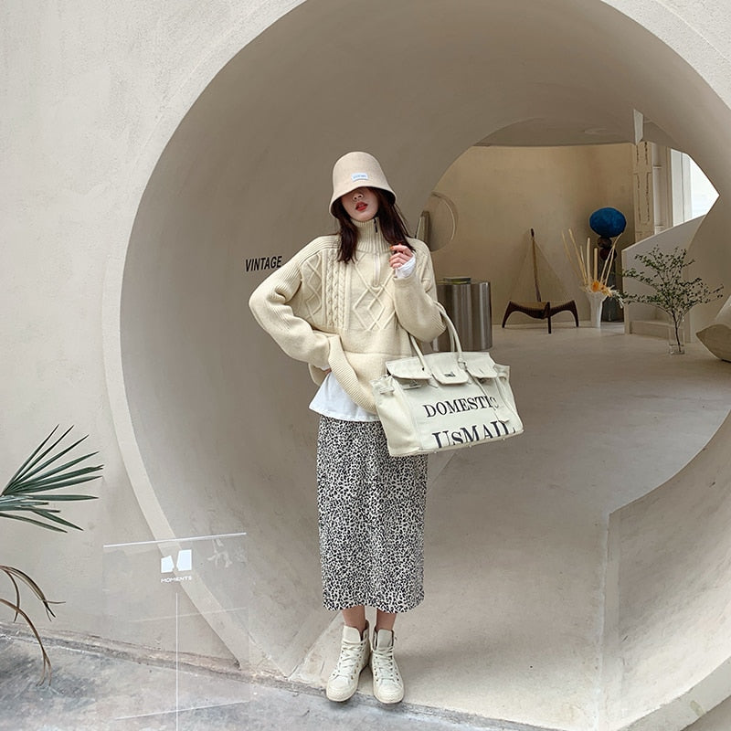 Elaine Sweater | Warm wool sweater with oversized fit
