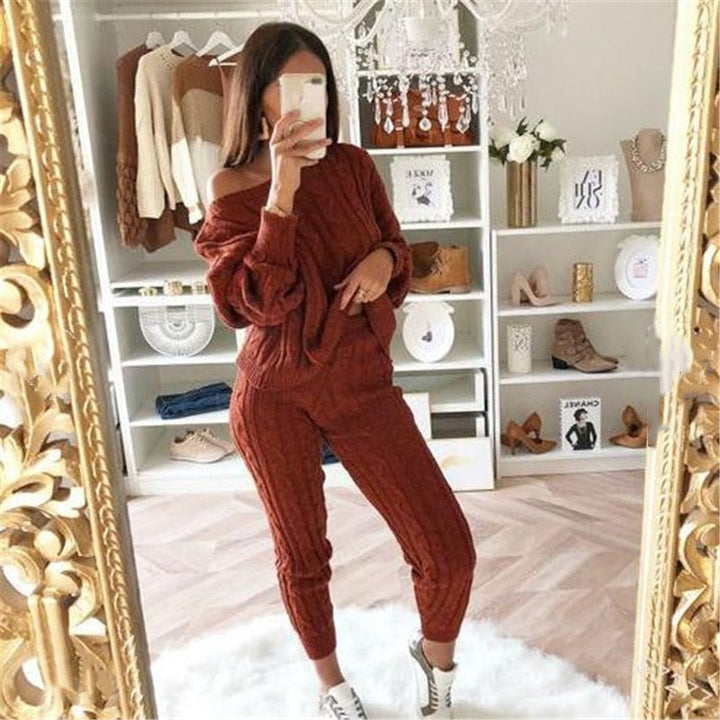 Kiara Knitted Set | A stylish set for cold days