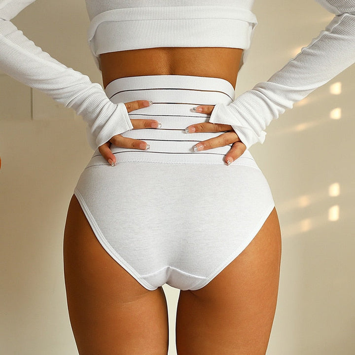 Amalie Shapewear | Smooth out imperfections with this shaping brief