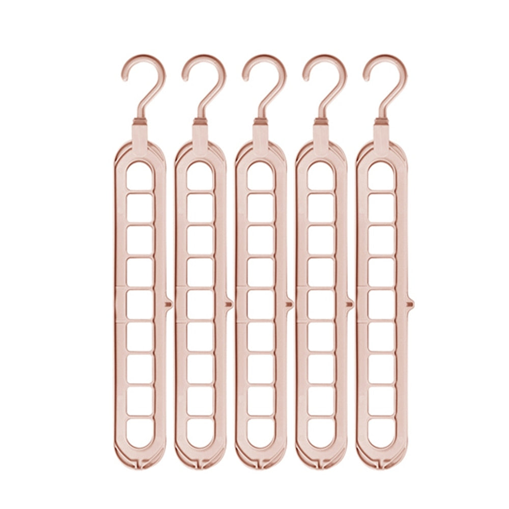 Space-Saving Clothes Hangers | Maximize & organize your closet space!