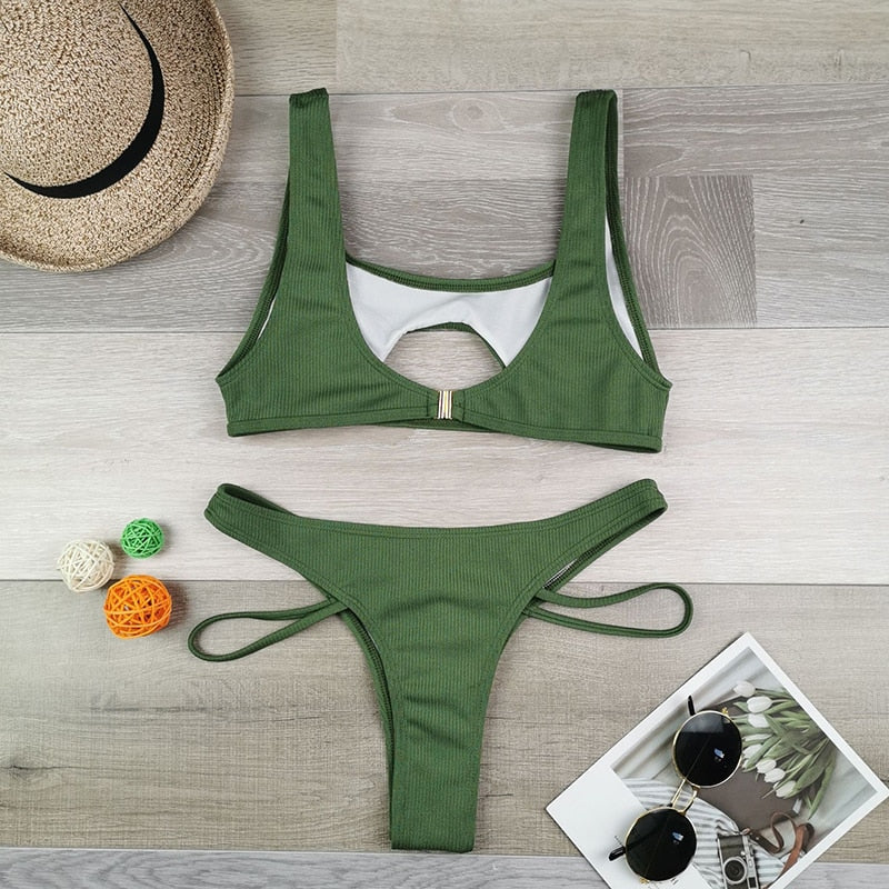 Bikini Ellie z wycięciami | Seksowne i stylowe