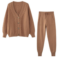 Winnie Winterset | Delightful 2-piece set with knitted cardigan & comfy pants