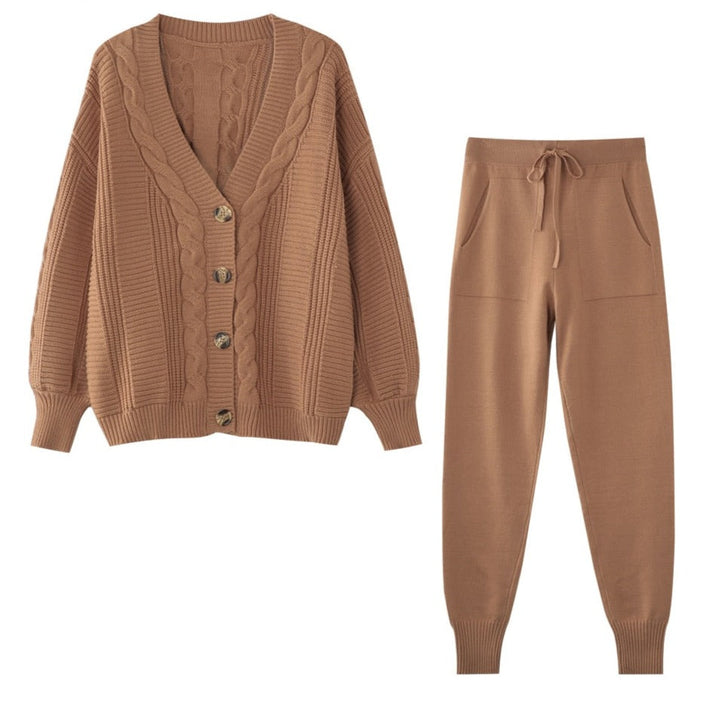 Winnie Winterset | Delightful 2-piece set with knitted cardigan & comfy pants