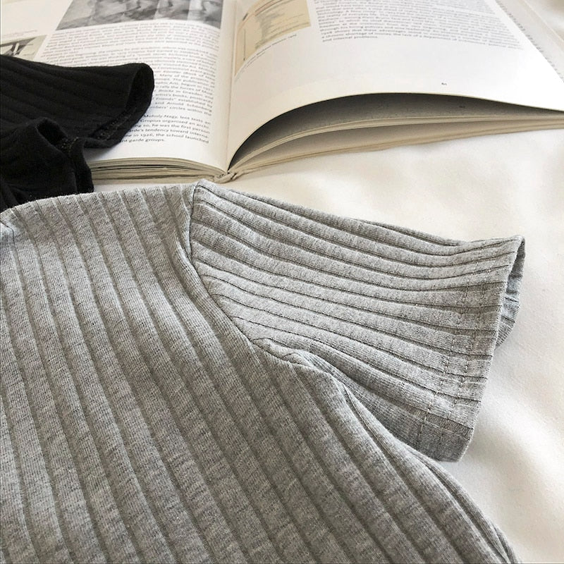 Cherry Crop Top | Modny i letni krótki top