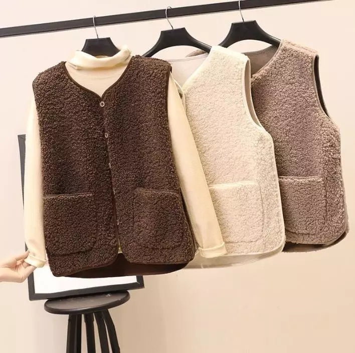 Cassandra Fleece Vest | Stylish & Versatile