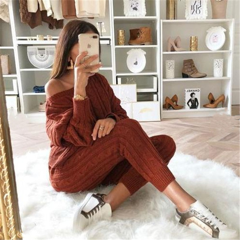 Kiara Knitted Set | A stylish set for cold days