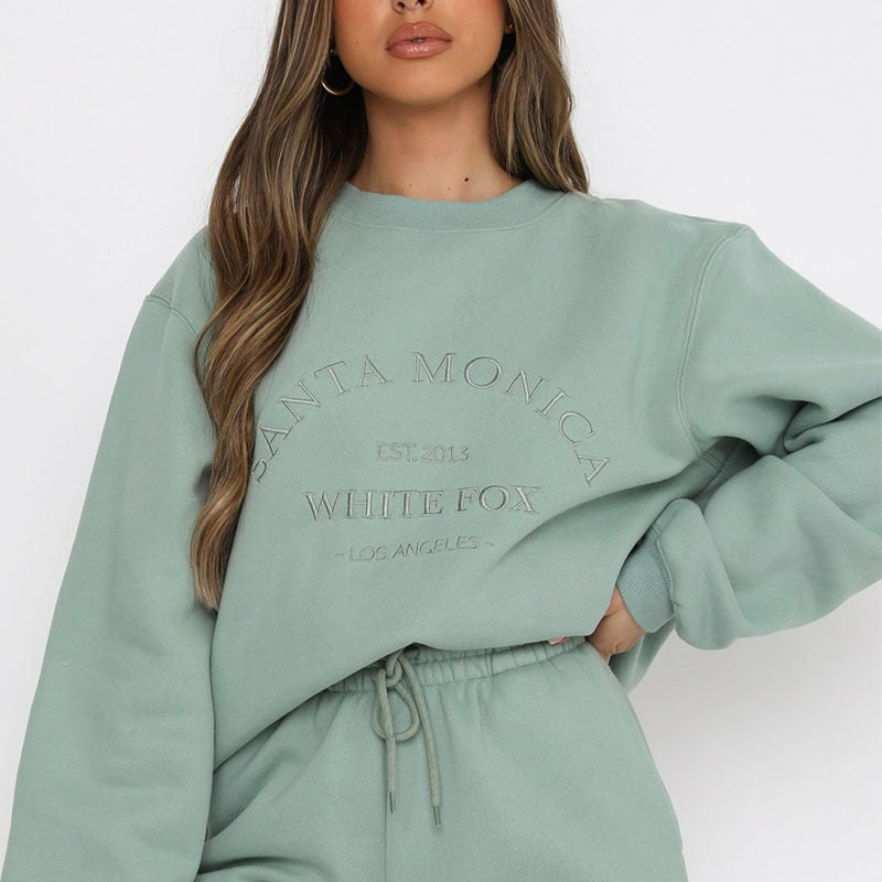 Bluza z kapturem Lilly LA | Postaw na styl i wygodę