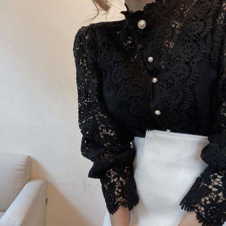 Louis Blouse | Classic, elegant & super cute!
