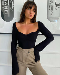 Lola Luxe Top | Na klasyczny i elegancki wygląd