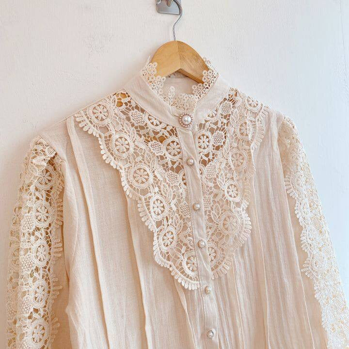 Louis Blouse | Classic, elegant & super cute!