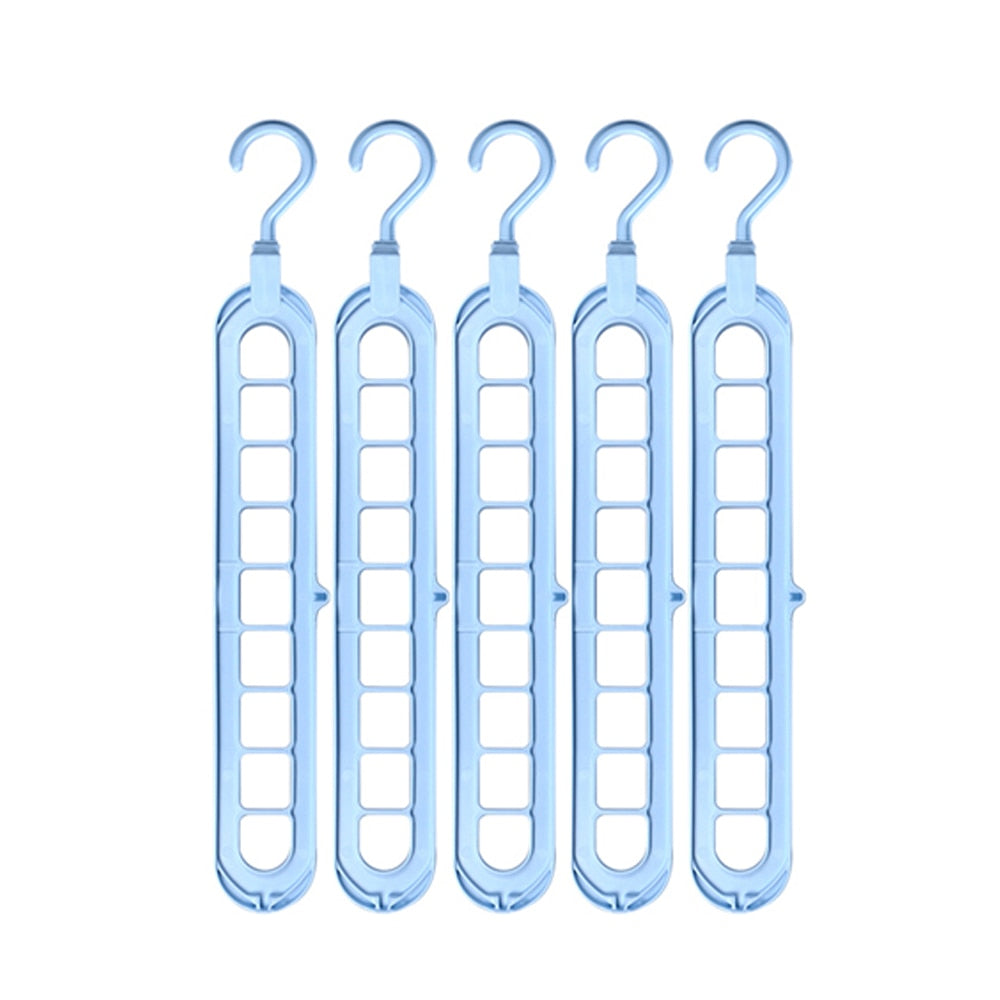 Space-Saving Clothes Hangers | Maximize & organize your closet space!