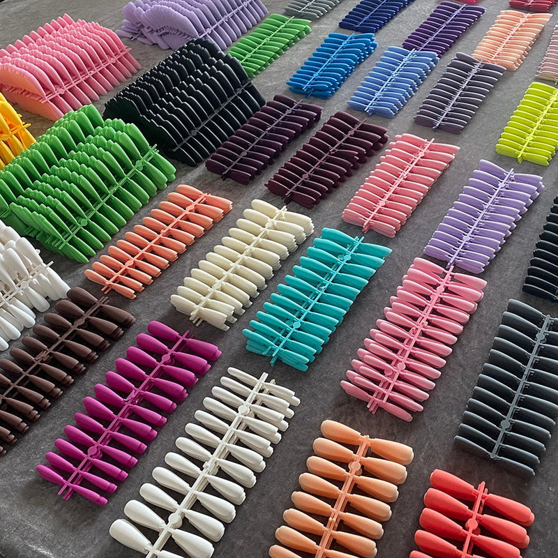 Matte Press-On Nails (24 pcs) | Ideal for a night out