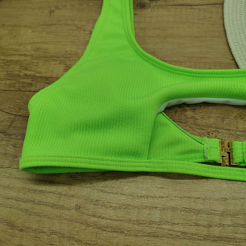 Bikini Ellie z wycięciami | Seksowne i stylowe