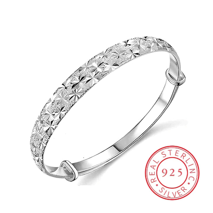 Beautiful star-shaped silver bracelet