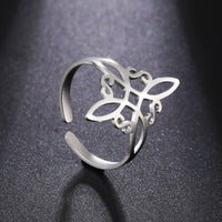 Amulet Ring with Cross Knot Protection | A unique ring