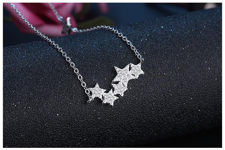 Silver Star Necklace | With a fun star design