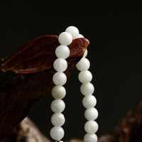 Jade and Agate Bracelet | Brings luck and looks stylish!