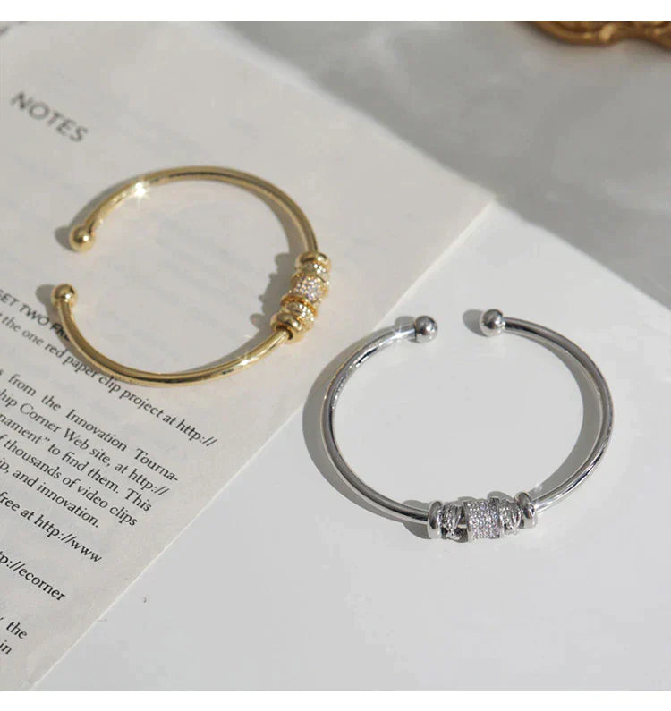 French Cylinder Bracelet | Available in 2 different colors!