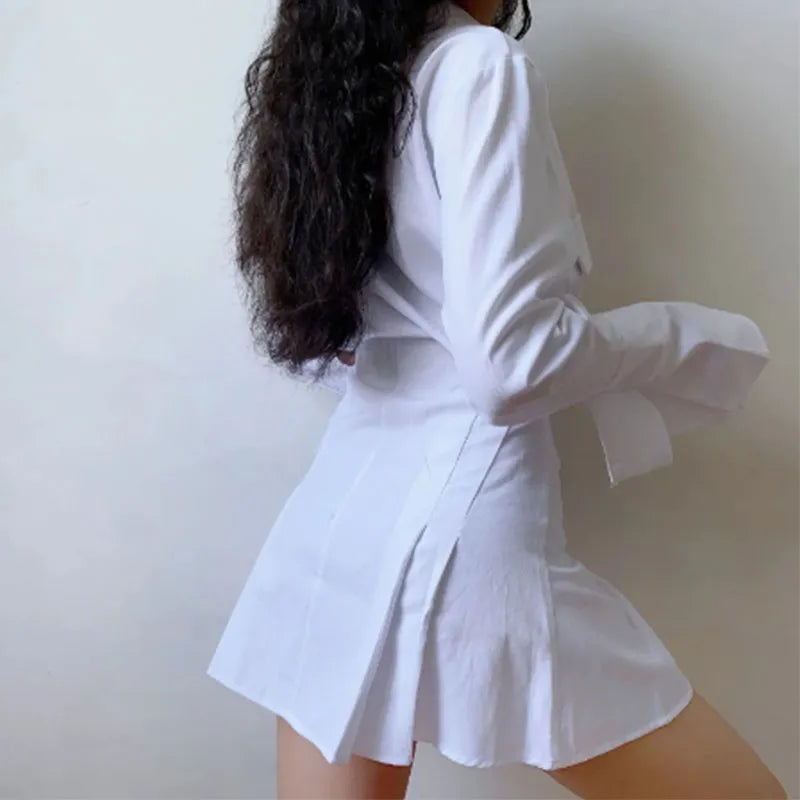 Yasmin long-sleeve dress | Classic and versatile