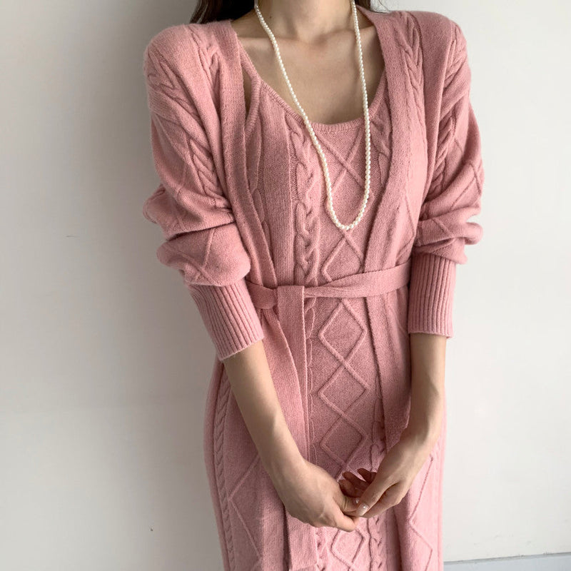 Jolie 2-piece Set | Knitted winter dress with a cozy warm cardigan