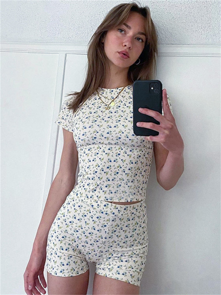 Emmi 2-piece Set | With a cute design