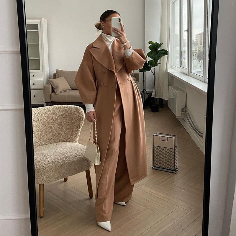 Fabienne Jas | Kobiecy, stylowy i biznesowy