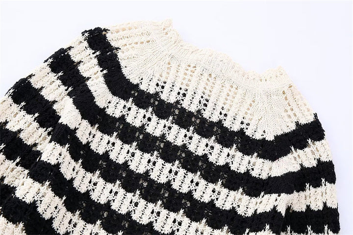 ZACK RAIN Women Black and White Striped Cutout Knit Crew Neck Pullover 2022 Fall/Winter Ladies Vintage Sweater Loose Female Tops