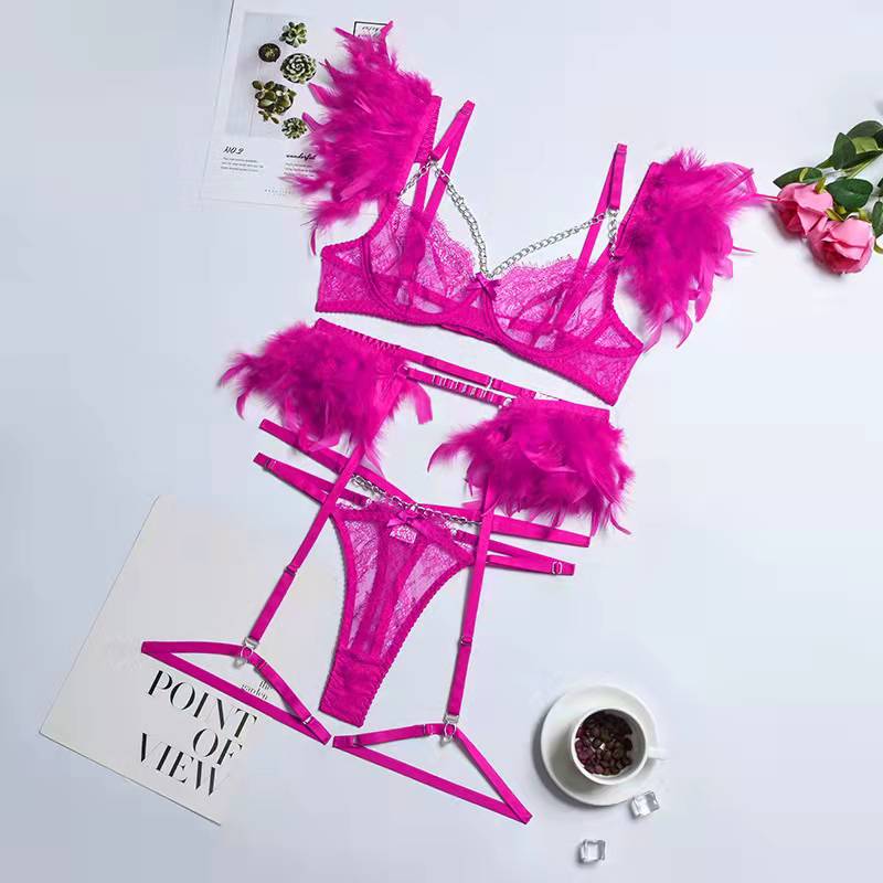 Sammy Jackson™ Mirella 3-Piece Lingerie Set | A sexy set with unique details