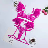 Sammy Jackson™ Mirella 3-Piece Lingerie Set | A sexy set with unique details