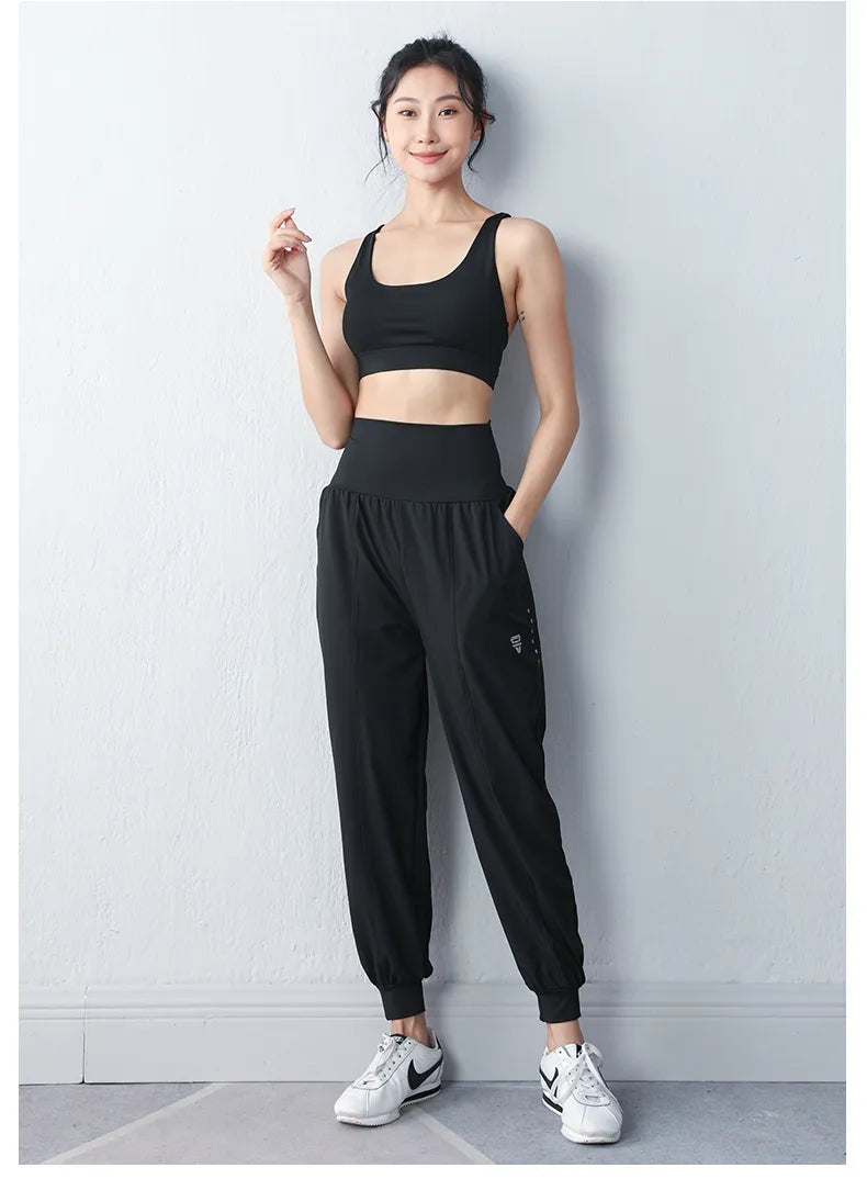 Alice Sweatpants | Loose & Comfy
