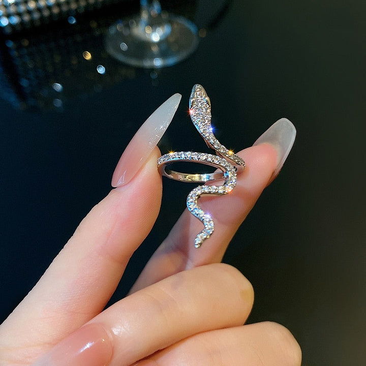 Snake Ring | Unique & Stylish Design
