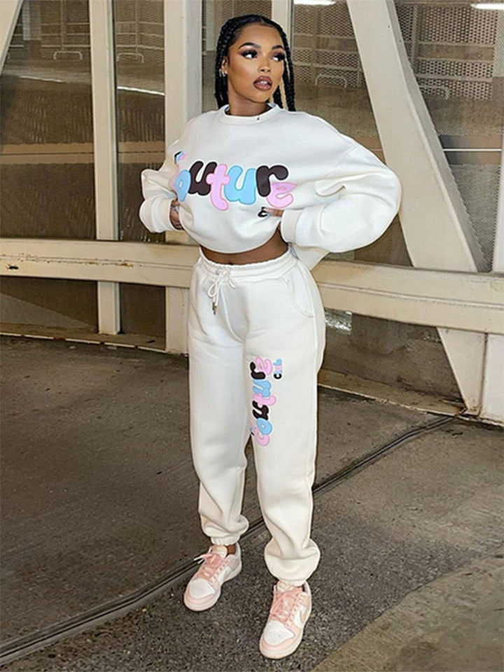 Mel B. dres | Sportowy, wygodny i na luzie