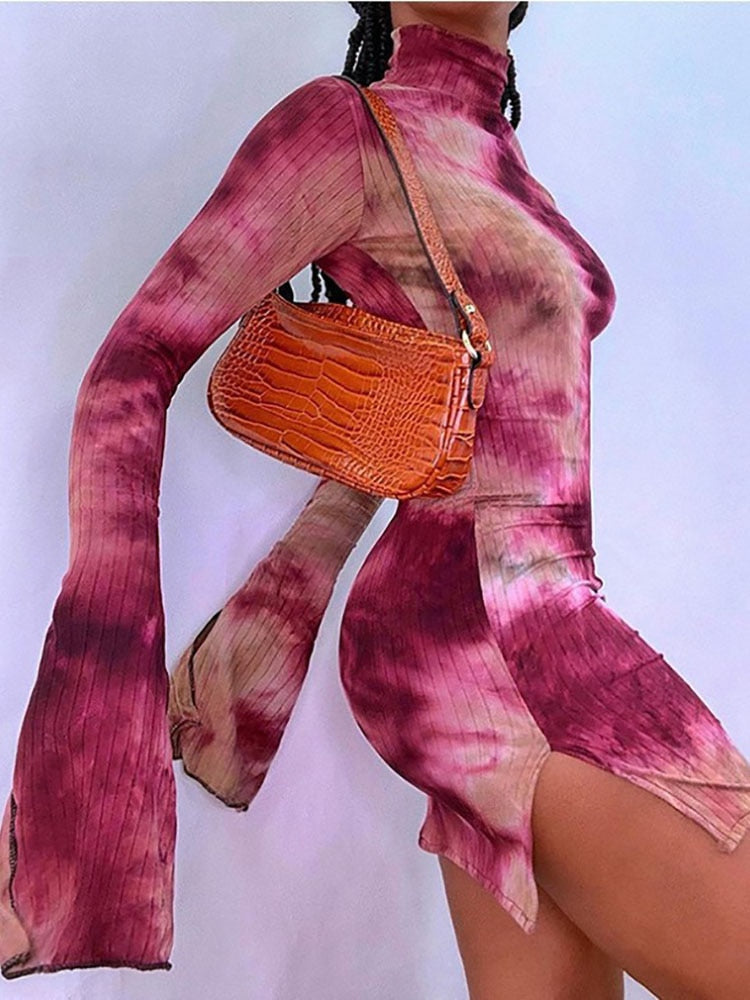Beatrice Dress | With a cheerful tie-dye pattern