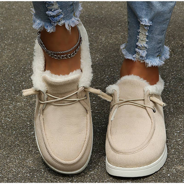 Isabeau Shoes | The best combo of warm feet & style