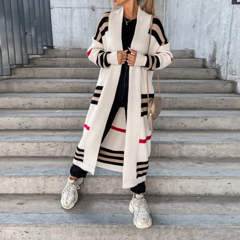 Mira Vest | A long vest with a unique design