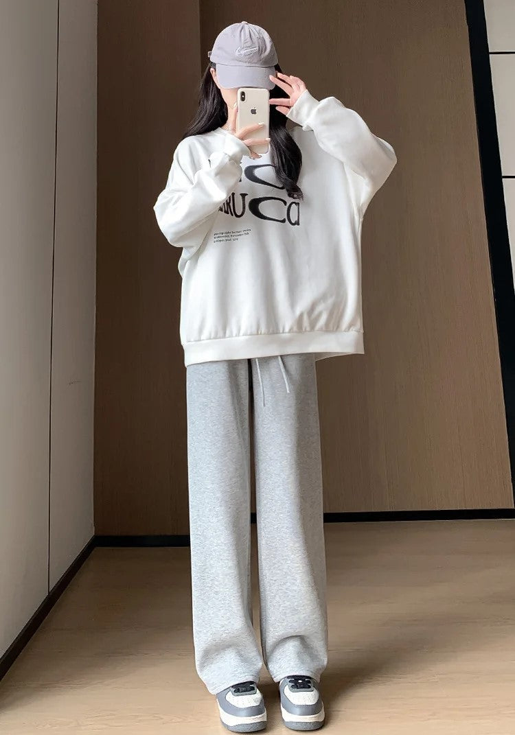 Cara Retro Sweatpants | Vintage & Stylish