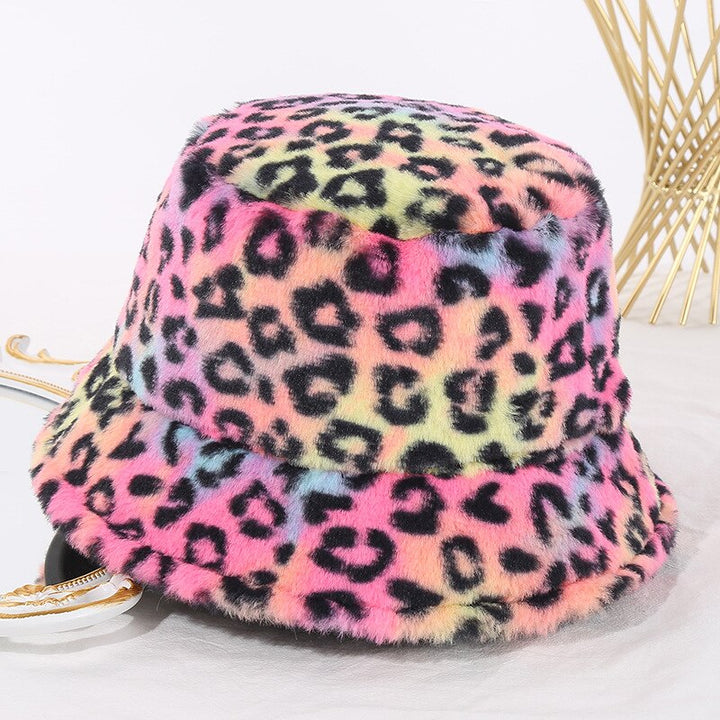 Pipa Plush Bucket Hat | Warm & Fashionable Through Winter