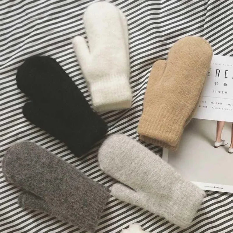 Nessa Pluche Rękawice | Przyjemnie Ciepłe i Stylowe
