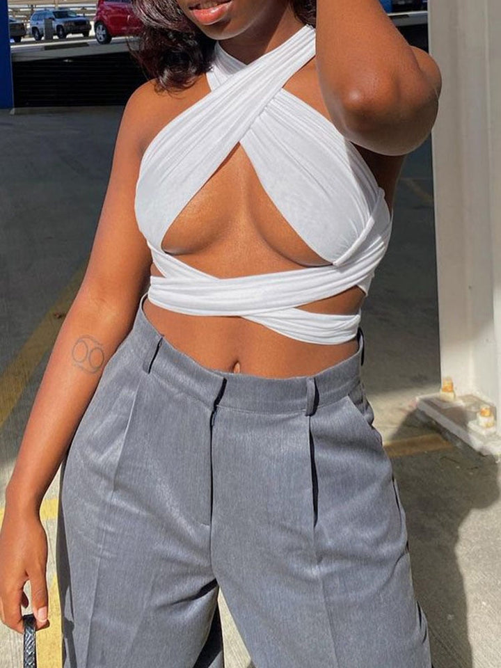 Rosie Halter Top | A sexy & summery crop top