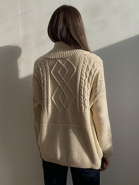 Elaine Sweater | Warm wool sweater with oversized fit