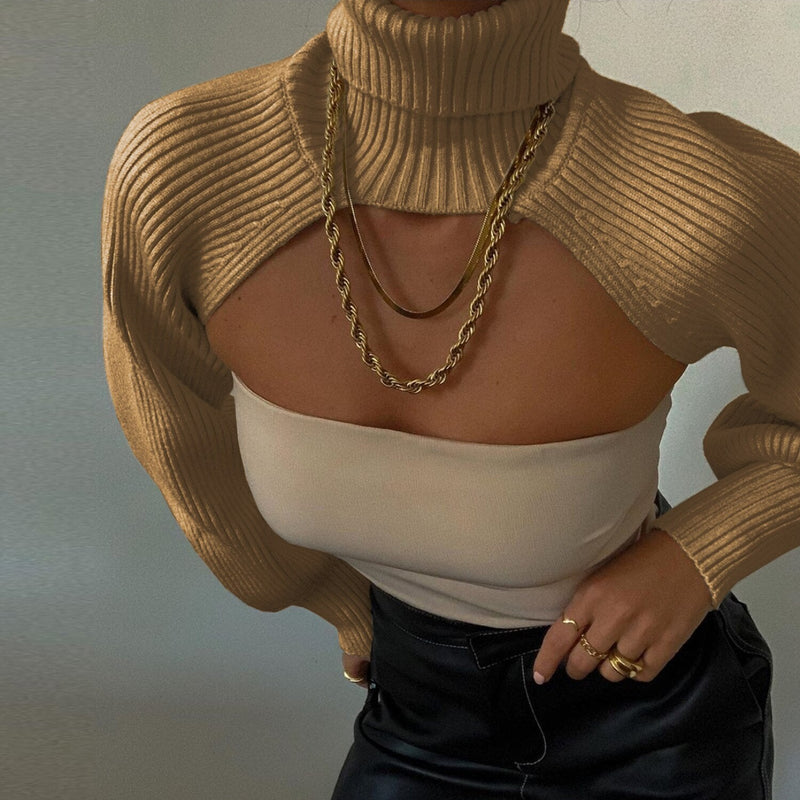 Lourdes Col | Unique design to style your outfit with