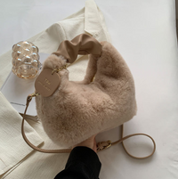 Fluffy Handbag | This bag you just want to hug
