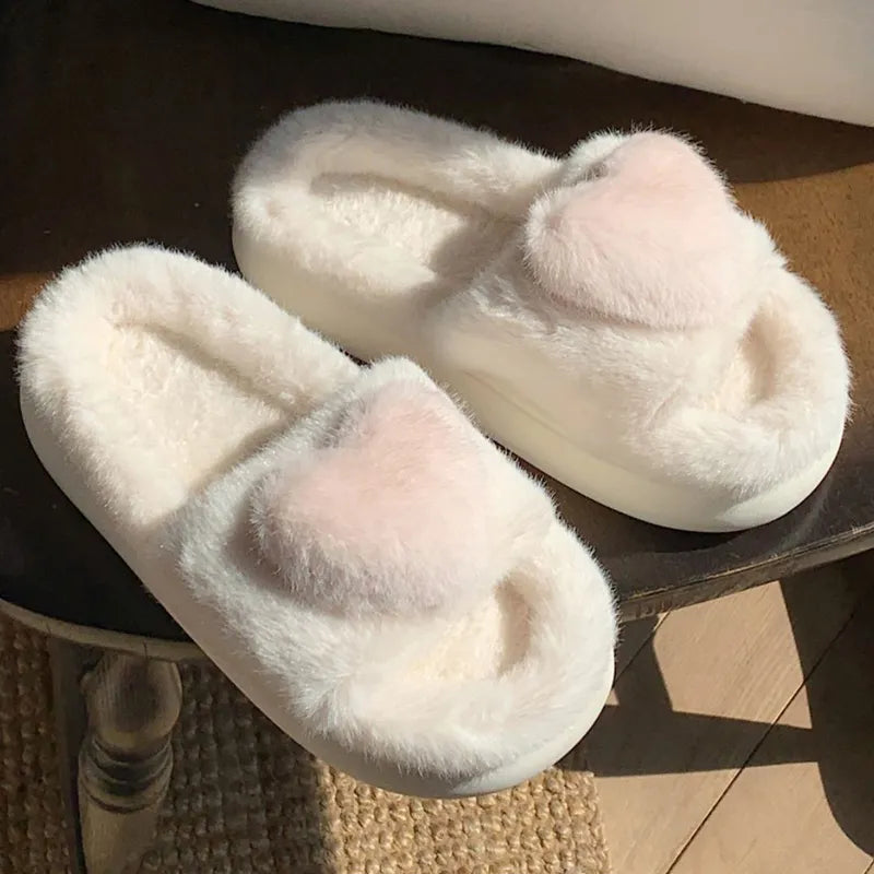 Chloe Heart Slippers | Fluffy & Warm