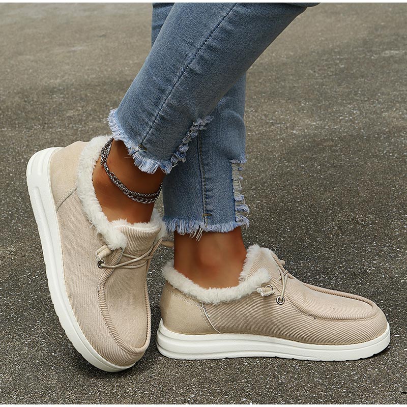 Isabeau Shoes | The best combo of warm feet & style